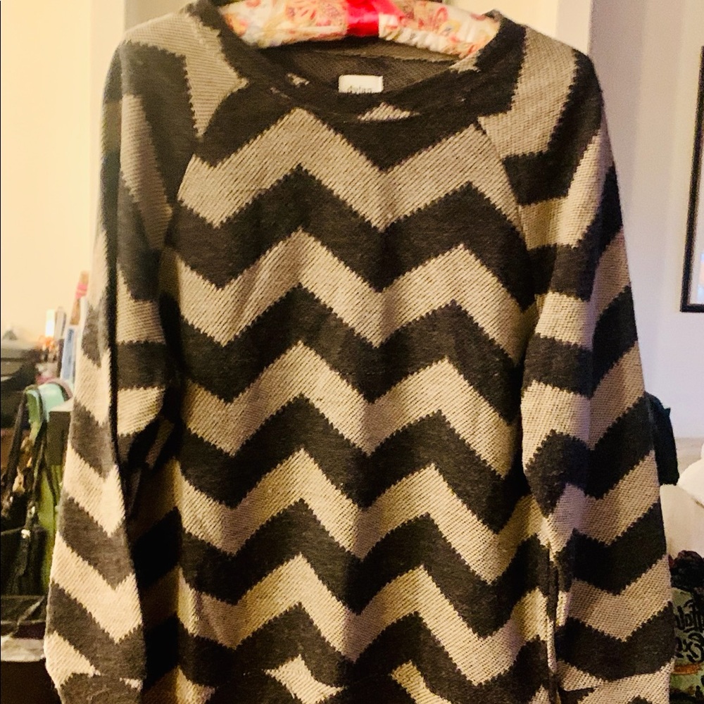 Dylan sweater